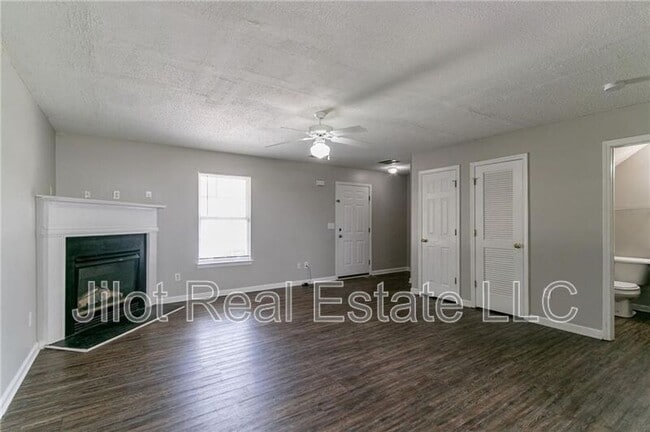 Photo - 256 Turnstone Rd