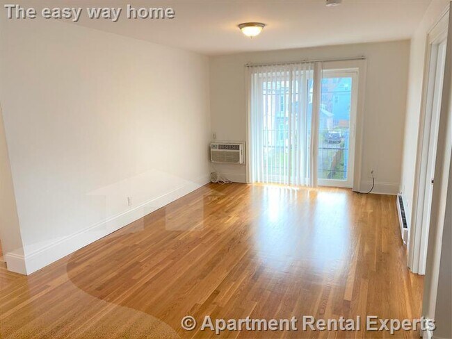 Photo - 134 Summer St Unidad #48