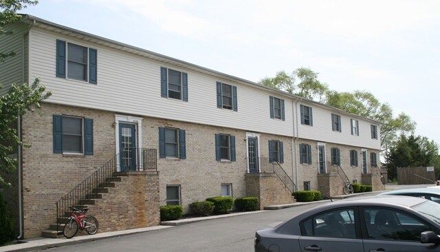 Fort Collier Terrace Apartments For Rent in Winchester, VA