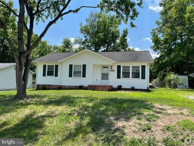 Building Photo - 5516 Bounds St Rental
