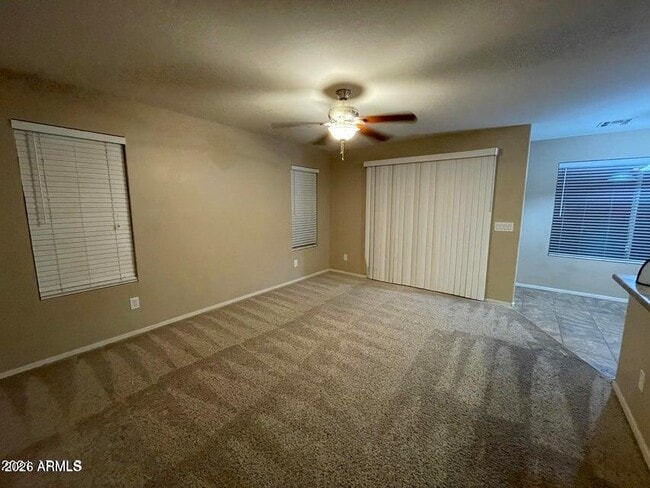 Photo - 806 S 111th Dr