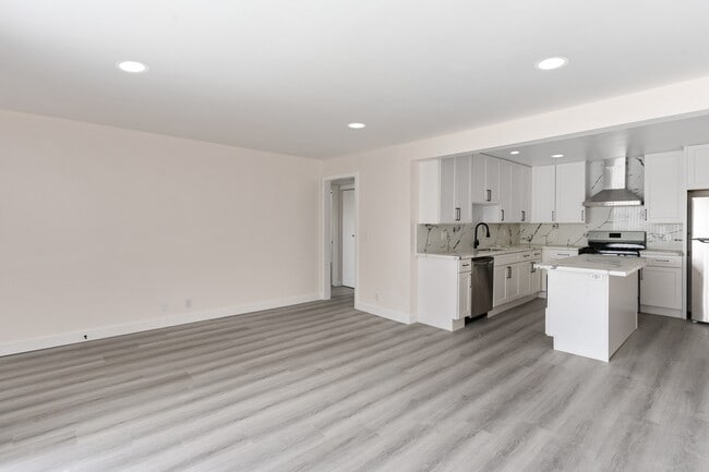 Seaview Terrace Apartment Homes