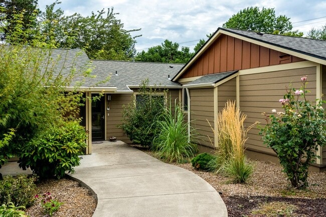 Photo - 3202 Bluff Ave SE Unit #3202