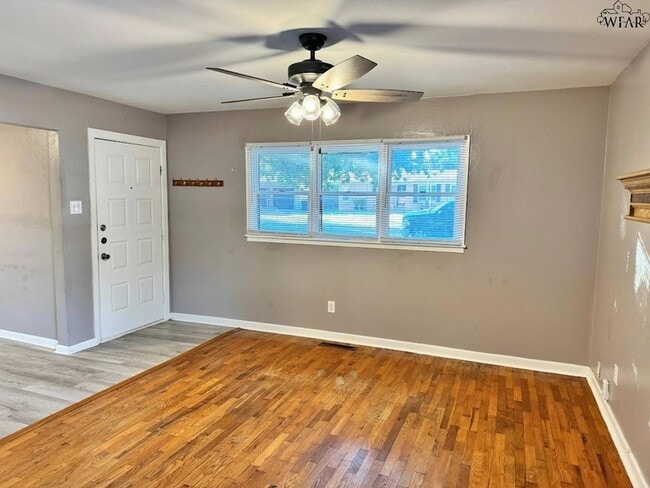 Photo - 4503 McCrory Ave