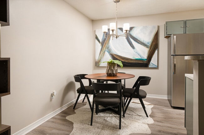 Photo - MidSouth 301