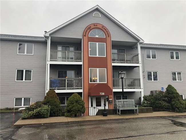 Building Photo - 728 Beverage Hill Ave Unit 11