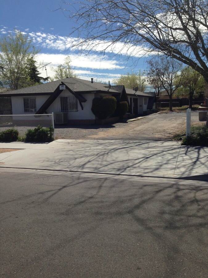 Photo - 16109 Spruce St Unit #B