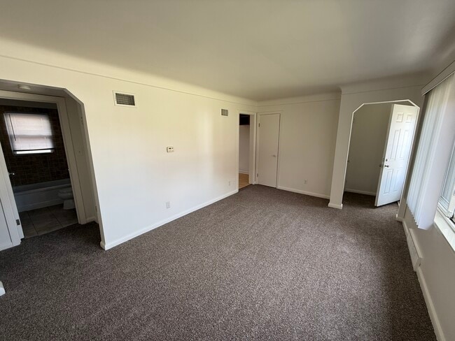 Photo - 22861 Rosalind Ave