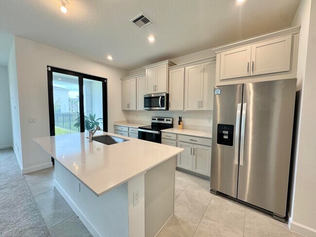 Photo - 14122 SW Thorens Dr