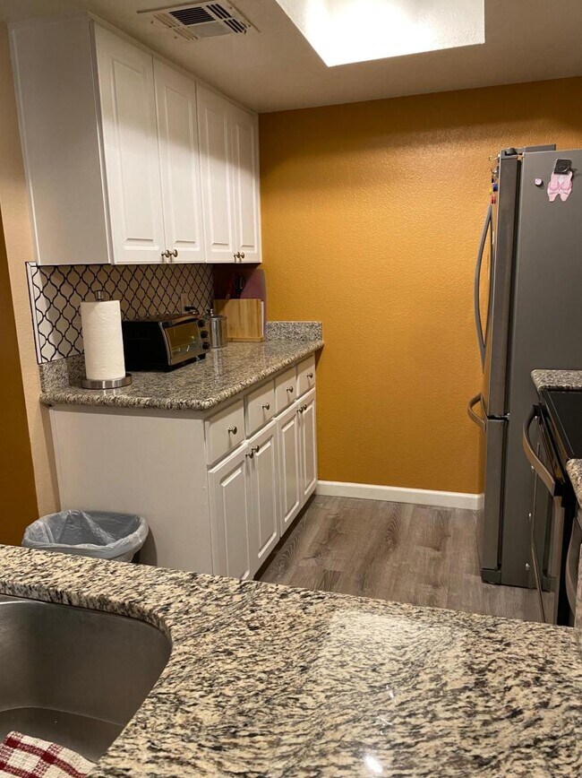 Photo - 4850 E Desert Cove Ave Unidad #126