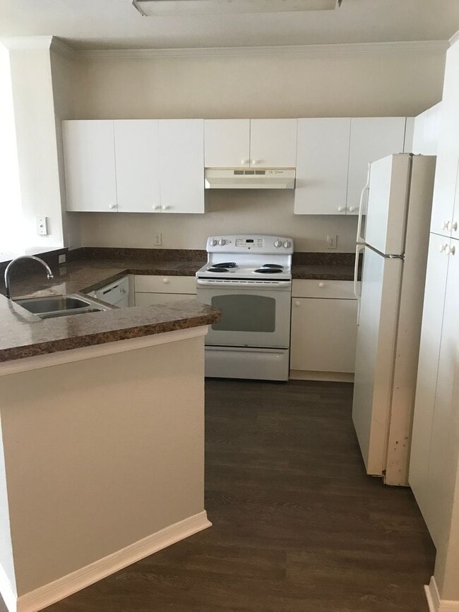 Photo - 3621CR#725(75) Unit 725