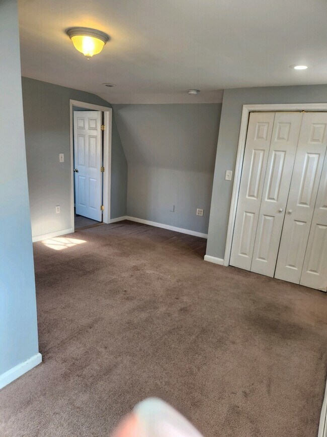 592 Long Pond Rd Rental House Rental in Mahopac, NY