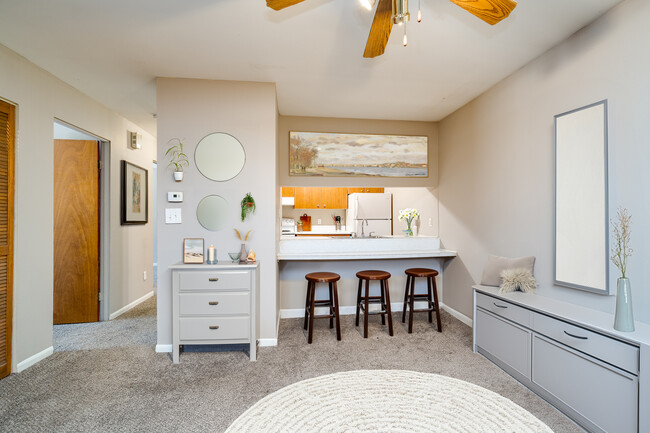Building Photo - Commons at Kettering Rental
