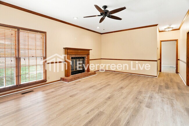 6731 Remington Cir