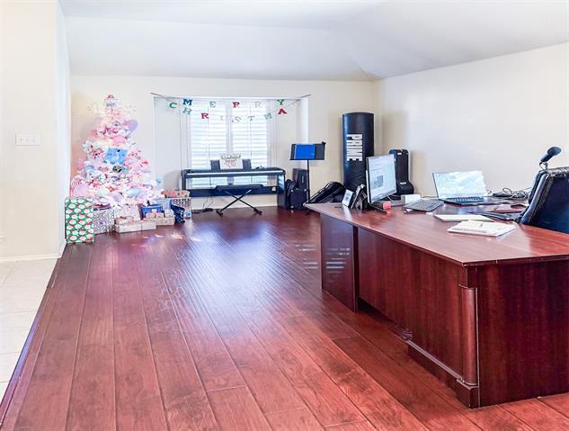 Photo - 9301 Norfolk Ln