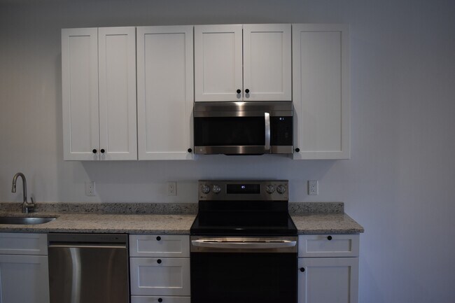 Photo - 316 Hatley Dr