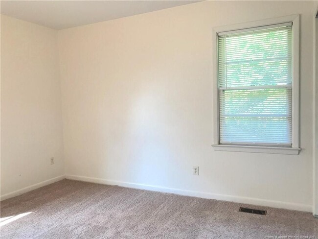 Photo - 6355 Cliffdale Rd