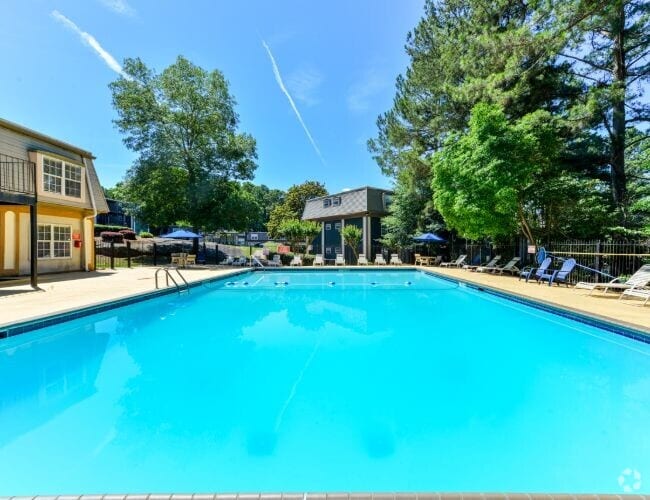 Building Photo - Maplewood Pointe Rental