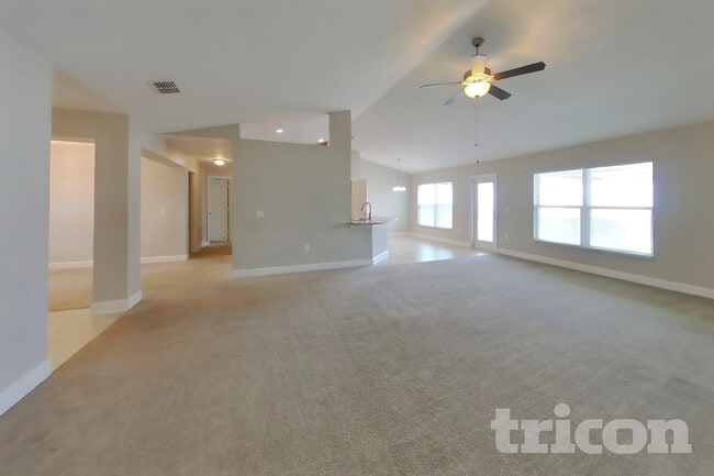 Photo - 1599 Lemon Ave