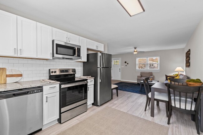 Photo - Longview Village Apartments