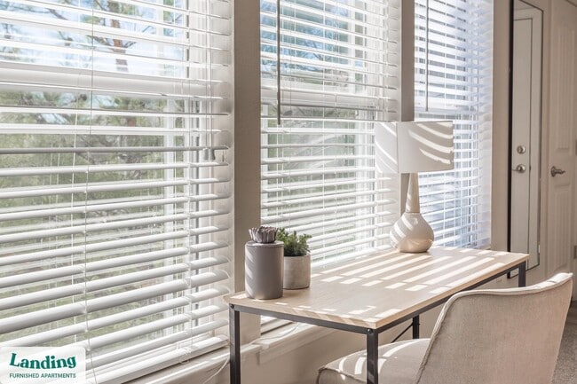 Photo - 2800 N 23rd St Unidad 2138.1407103