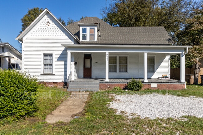 Photo - 221 Hawthorne Ave