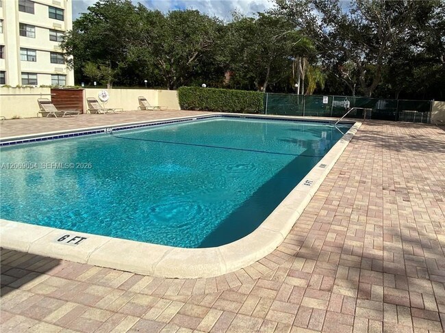 Photo - 2501 Riverside Dr Unit 212-A