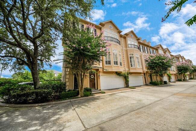 Photo - 2930 Brompton Square Dr