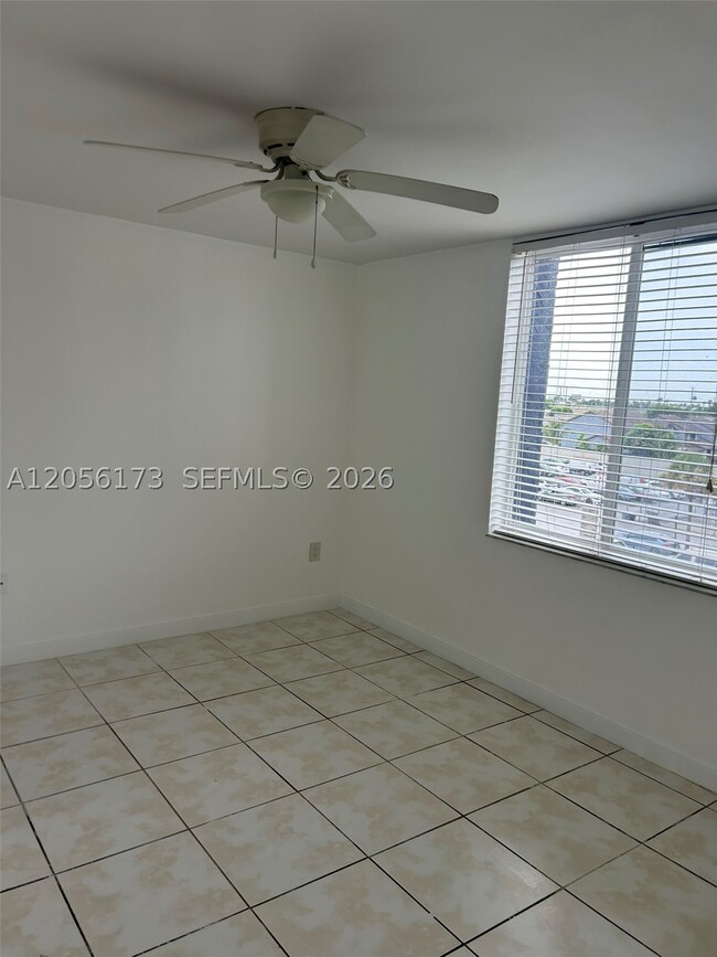 10000 NW 80th Ct Unit 2456