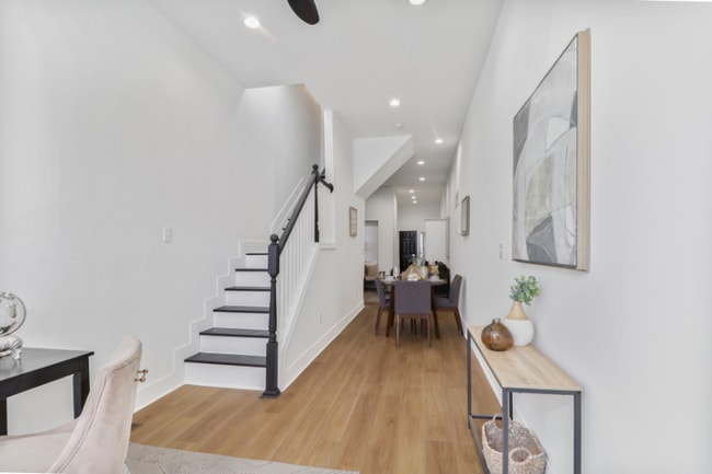 Building Photo - 1706 McCulloh St Rental