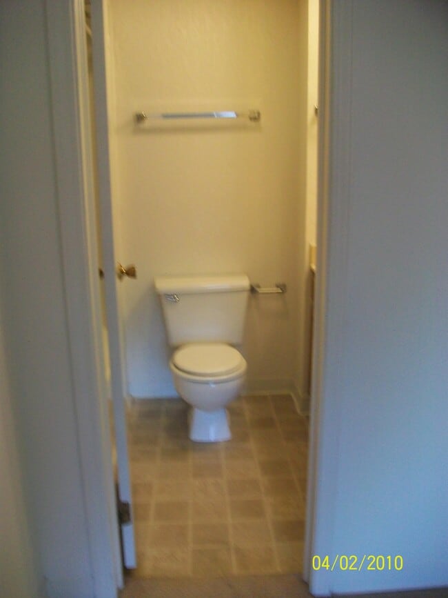 Photo - 2002 Greene St