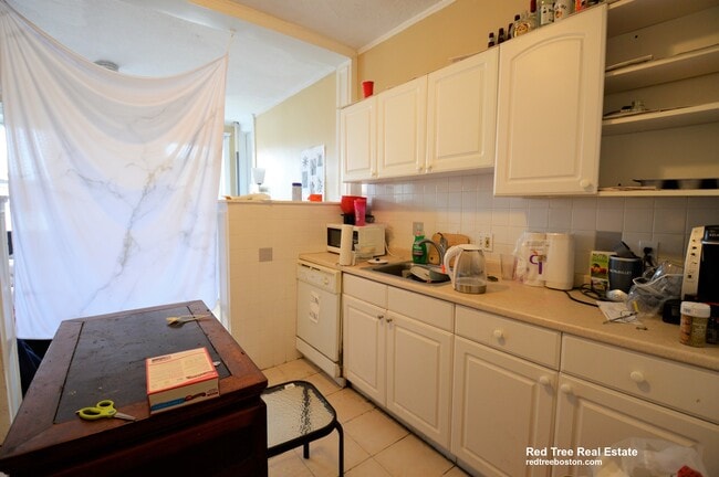 Photo - 328 Saint Paul St Unidad 4