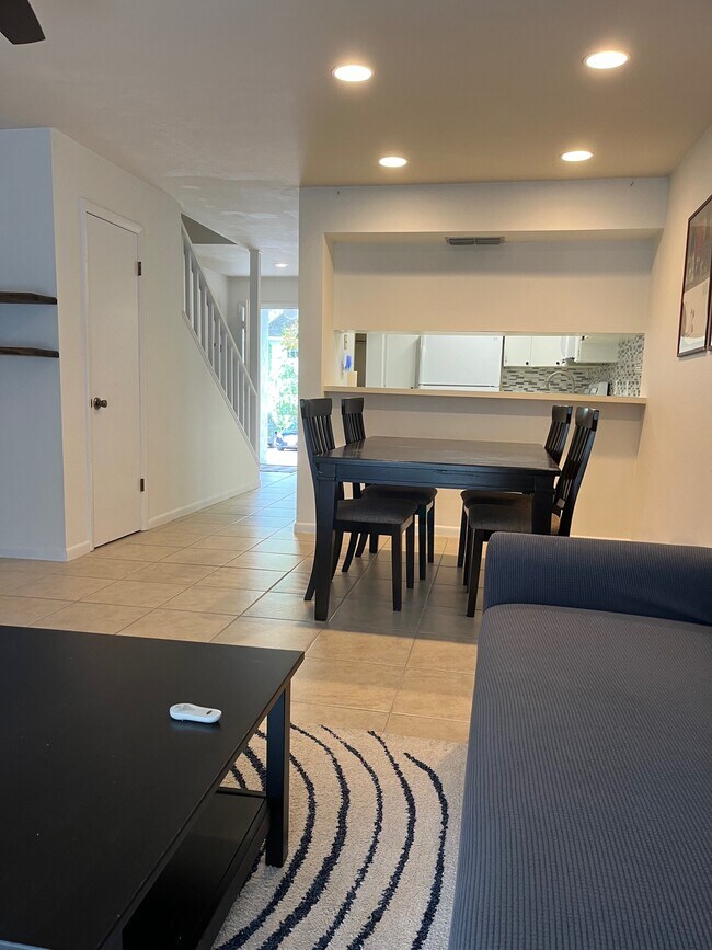 Photo - 1432 SW 25th Pl