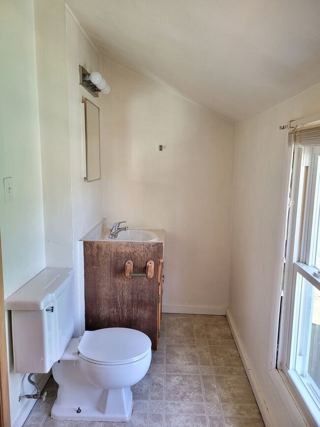 Photo - 1120 S 12th Ave Ct Unidad Upper