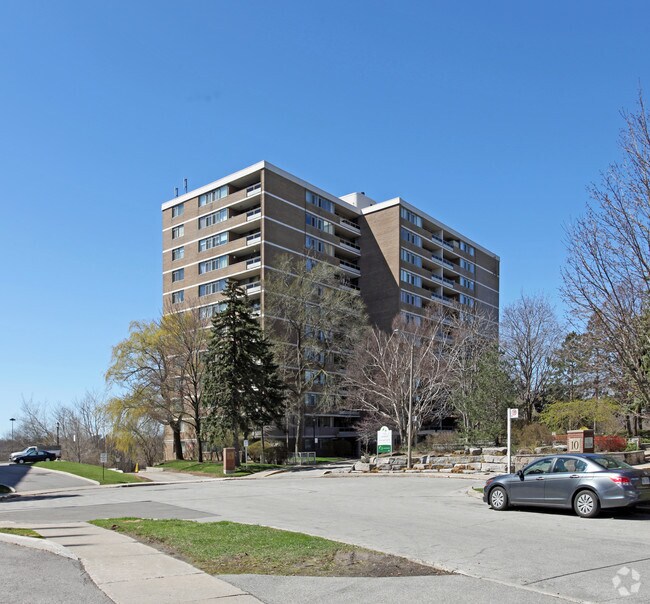 Primary Photo - Cloisters of the Don
