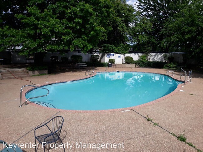 Photo - 1 br, 1 bath House - 6639 S Victor Ave #306