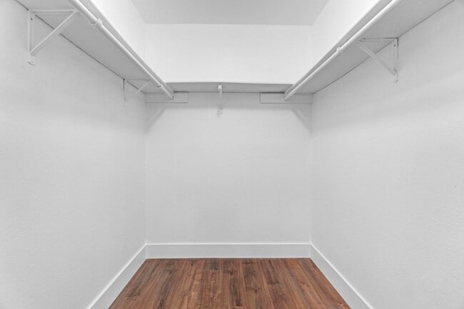 Building Photo - NICE 2/1 UNIT AVAILABLE AT THE PRESERVE in SUNRISE