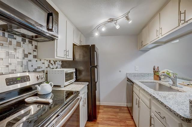 Photo - 3121 Park Ln Unit 1095