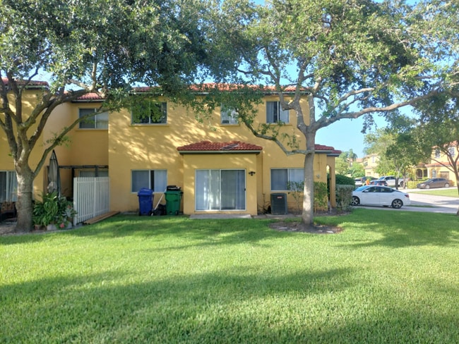 Photo - 10161 SW 21st St