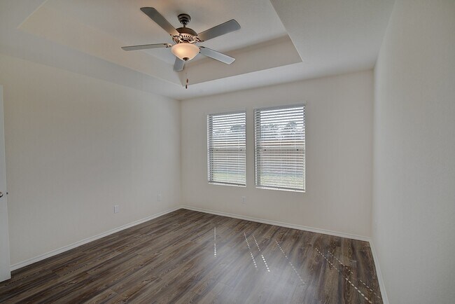 Photo - 14417 Conifer Dr