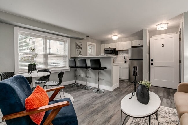 Photo - Broadway 46 Apartments