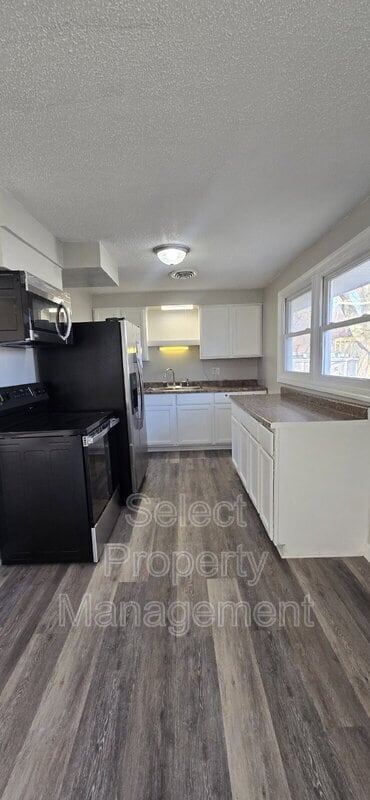 Photo - 3914 Maplecrest Rd