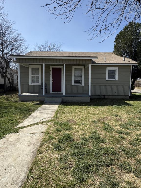 Photo - 823 N Jackson St