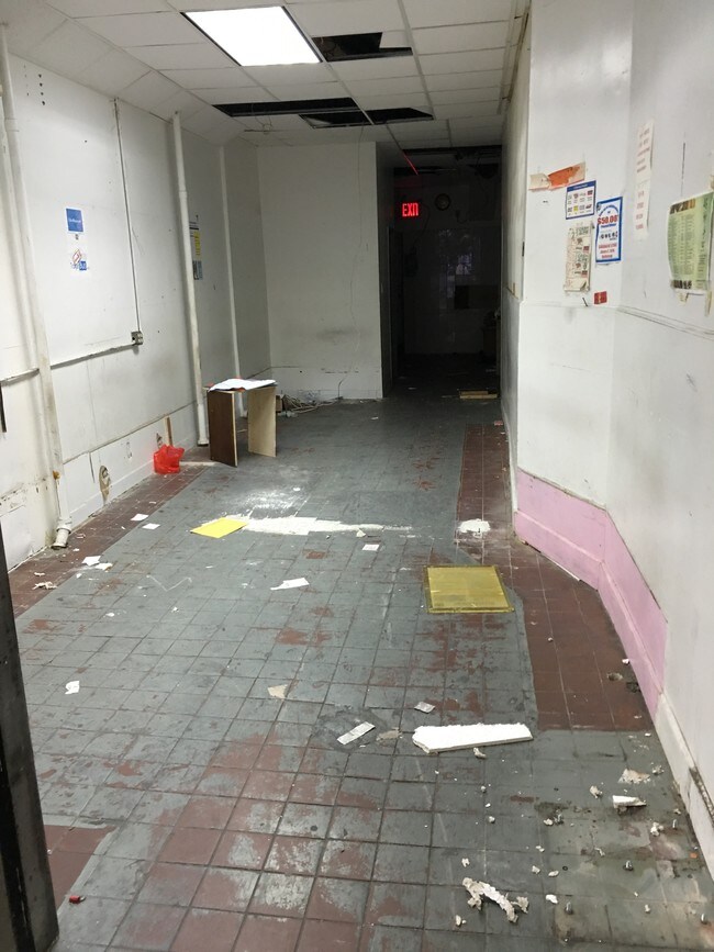 Photo - 127 E Broadway