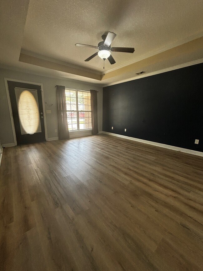 221 Guyett Ave