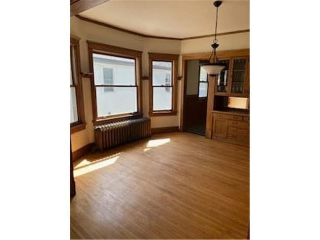 Building Photo - 3116 Oakland Ave Rental