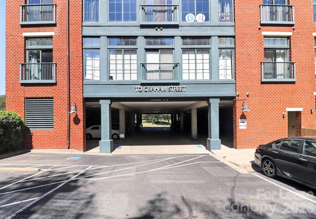 Photo - 626 N Graham St Unit 205