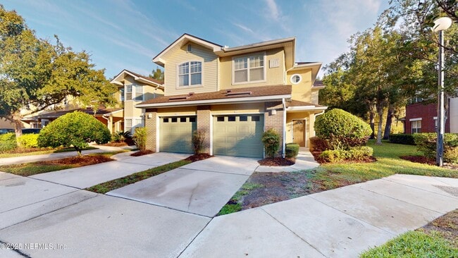 Building Photo - 5663 Greenland Rd