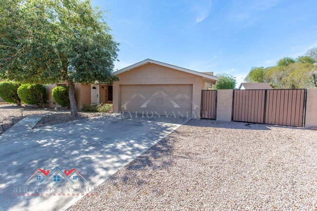 Photo - 1928 N Kachina