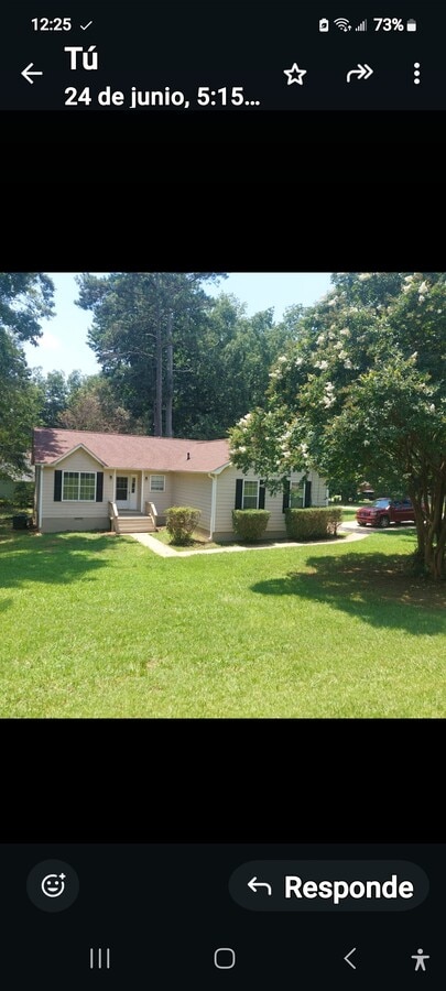 Photo - 800 Meadowbrook Dr House